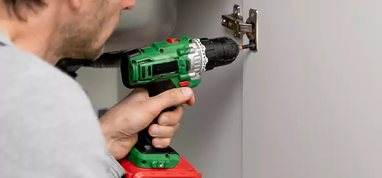 Commercial Door Hinge Repair Plymouth